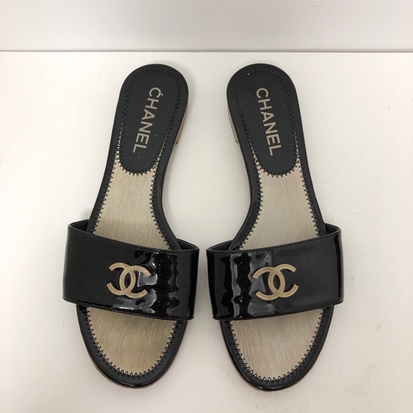 CHANEL Shoes - SOLD🚫Chanel Patent Leather Sandals